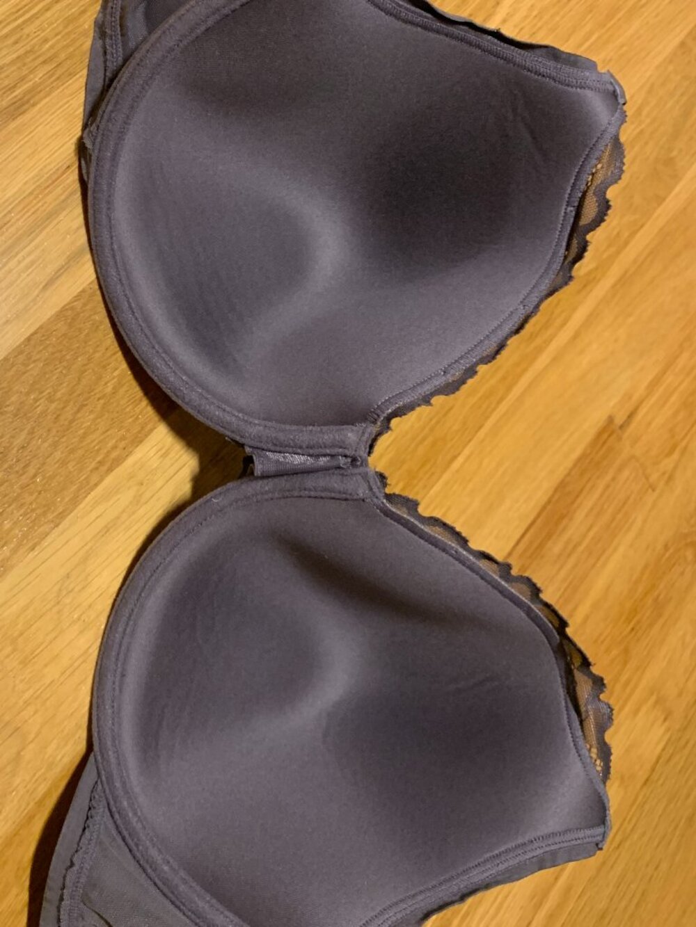 Natori Women's Underwire Bra with Lace and Cool-Touch Gunmetal, 34DDD - Picture 5 of 5